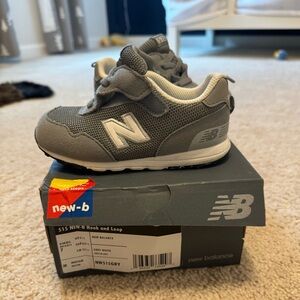 New balance hook and loop toddler 7